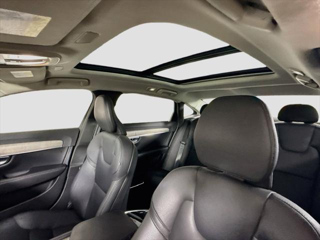 2023 Volvo S90 - $35,998