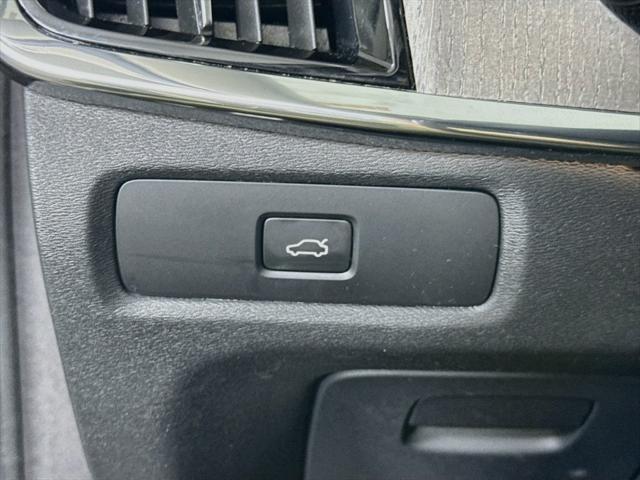 2023 Volvo S90 - $35,998