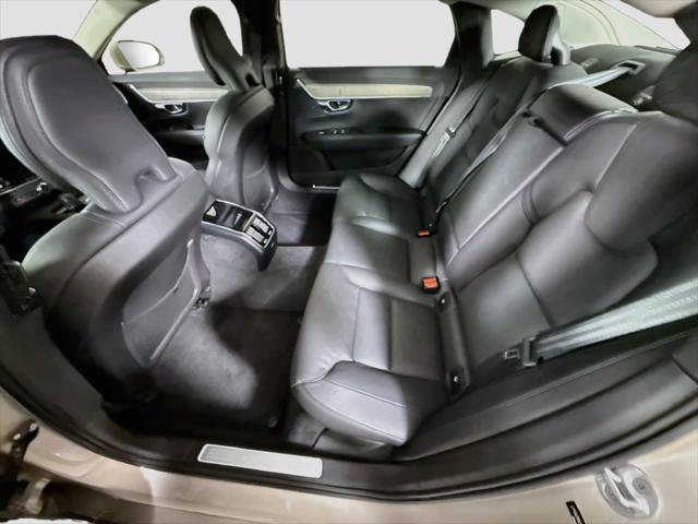 2023 Volvo S90 - $35,998
