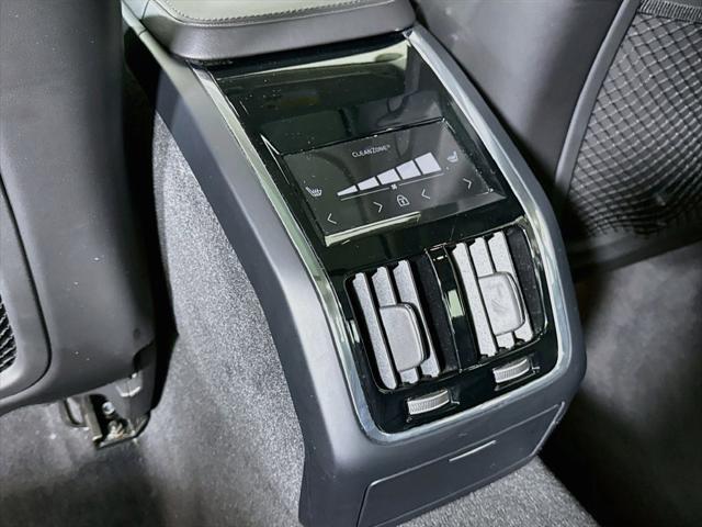 2023 Volvo S90 - $35,998