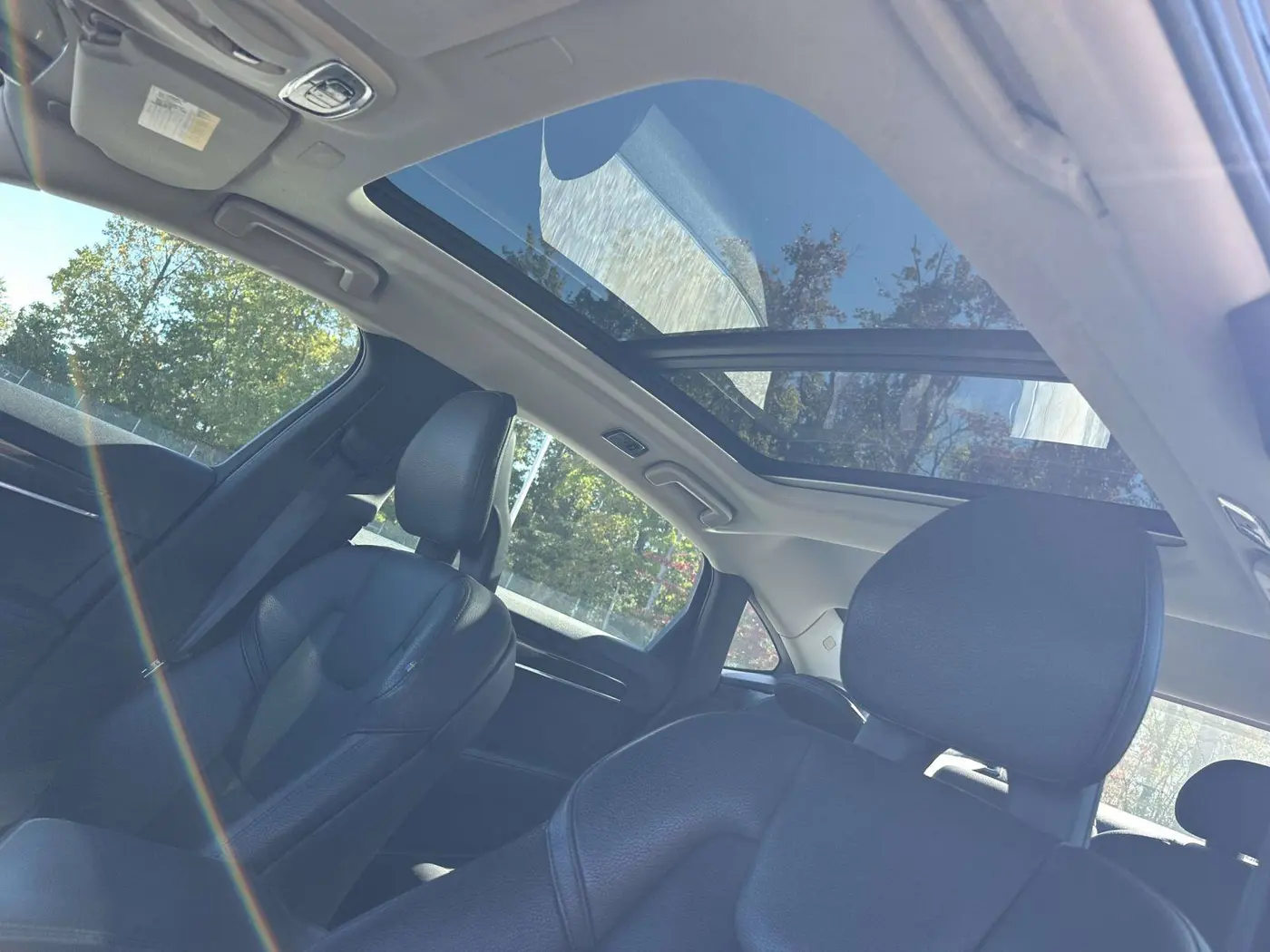 2019 Volvo S90 - $18,000
