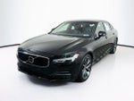 2019 S90 Thumbnail 3