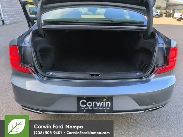 2020 Volvo S90 - $24,582