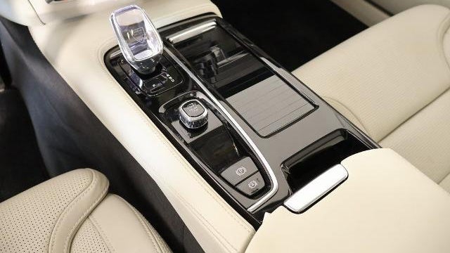 2024 Volvo S90 Recharge T8 Ultimate