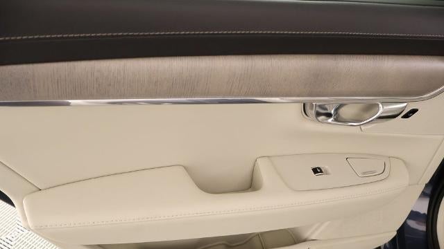 2024 Volvo S90 Recharge T8 Ultimate