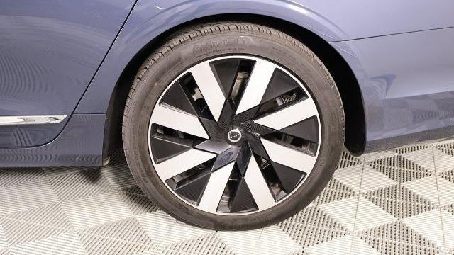 2024 Volvo S90 Recharge T8 Ultimate