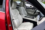 2019 XC60 Thumbnail 7