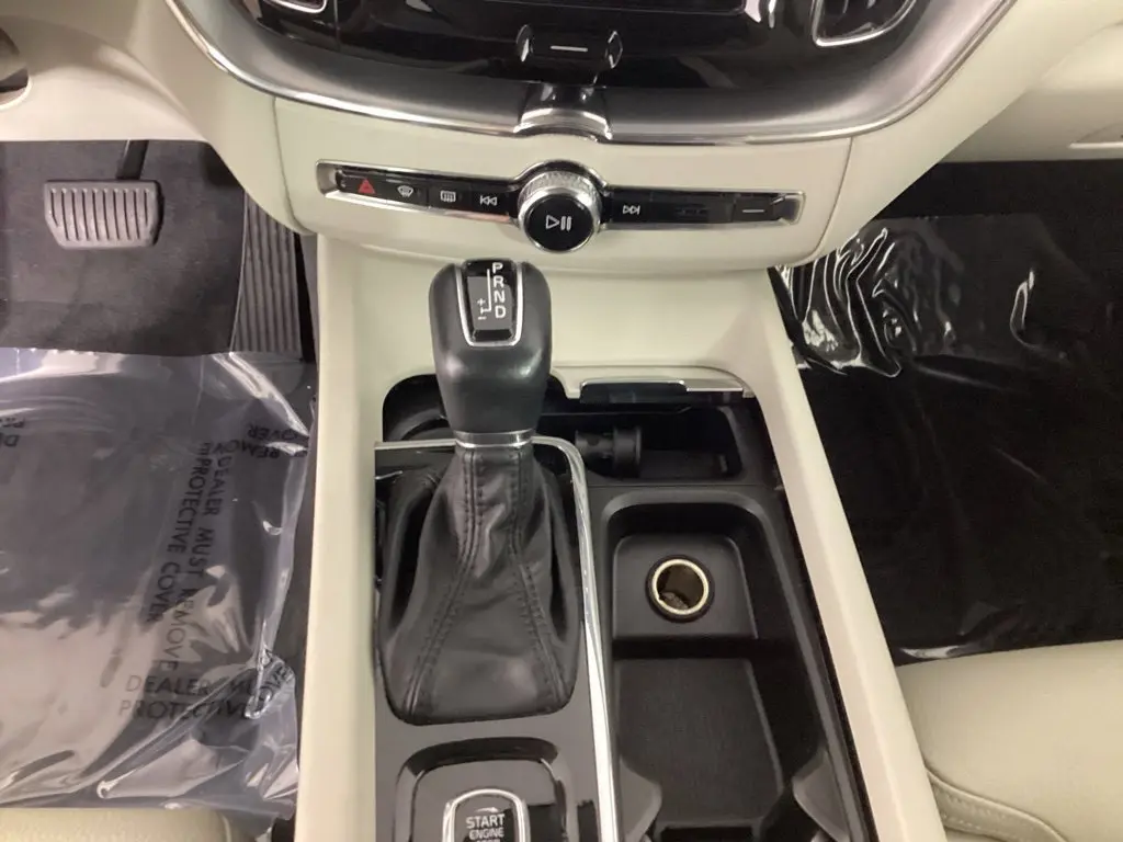 2019 Volvo XC60 - $20,767