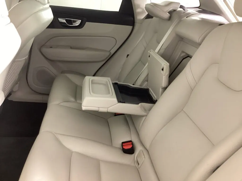 2019 Volvo XC60 - $20,767