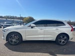 2019 XC60 Thumbnail 12