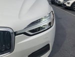 2019 XC60 Thumbnail 3