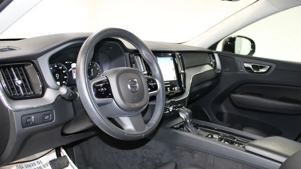 2019 Volvo XC60 T5 Inscription