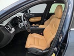 2019 XC60 Thumbnail 11