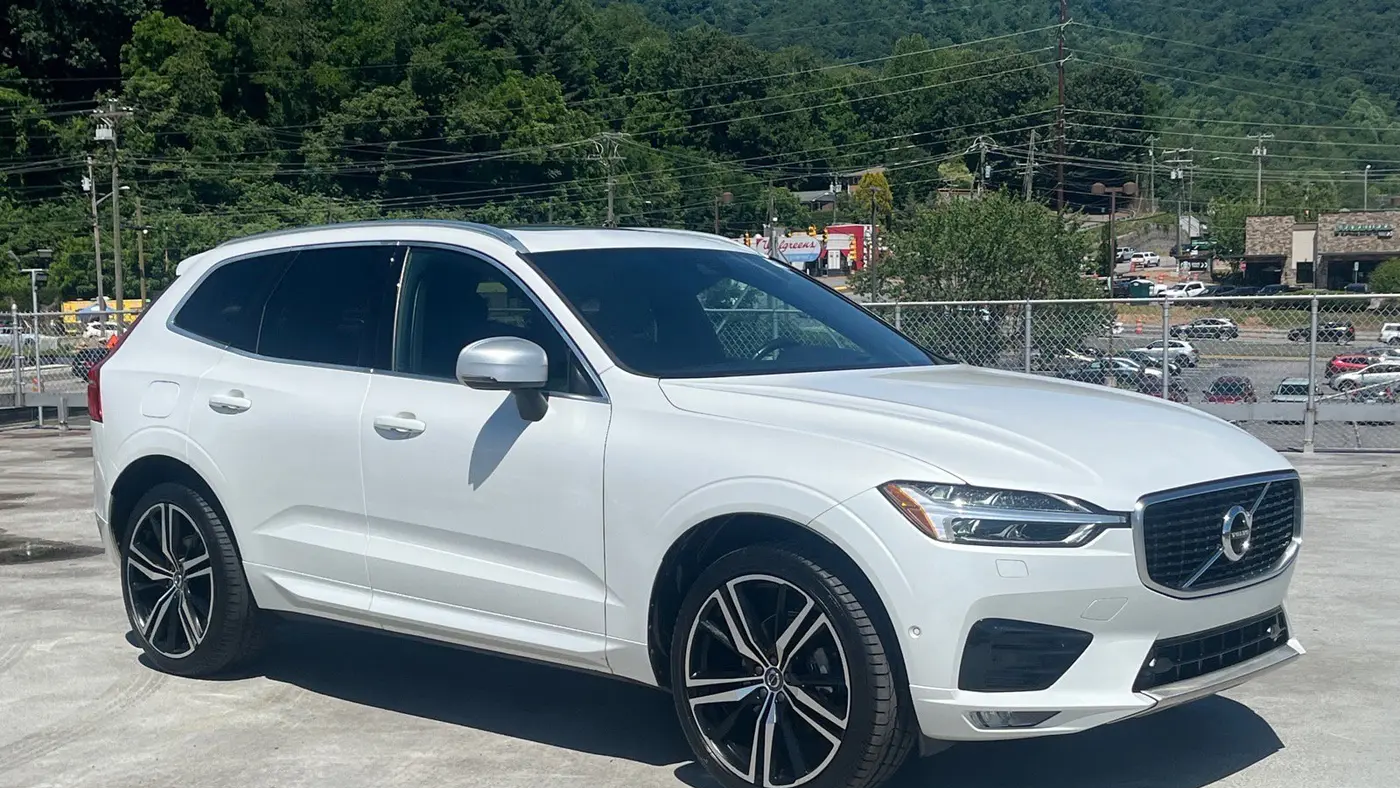Preowned 2019 Volvo XC60 T5 R-Design for Sale