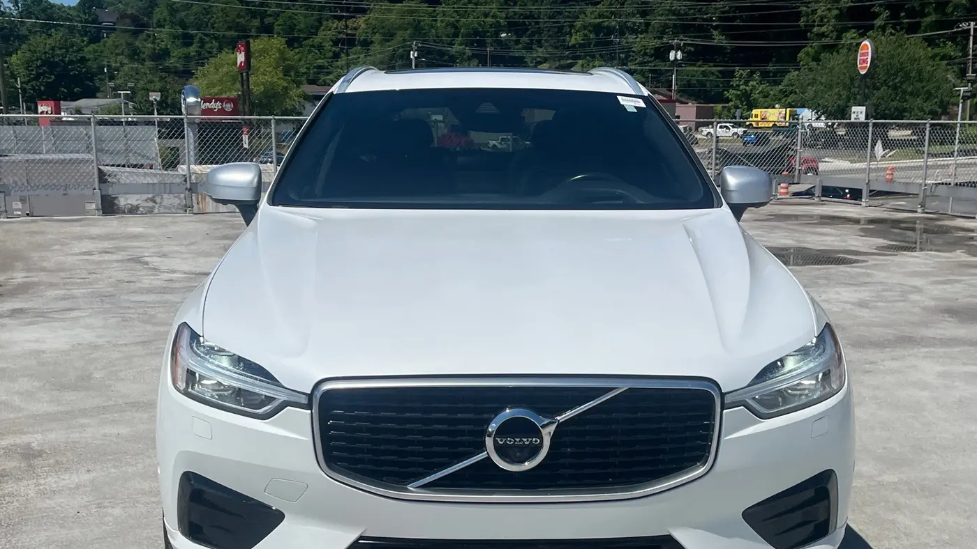 2019 Volvo XC60 T5 R-Design
