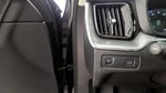 2018 XC60 Thumbnail 13