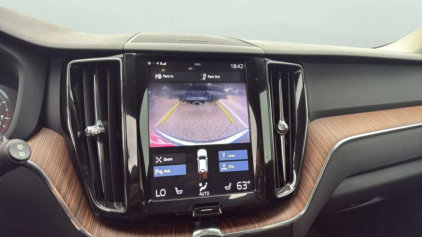2019 Volvo XC60 T5 Momentum