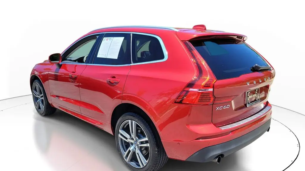 2019 Volvo XC60 T5 Momentum