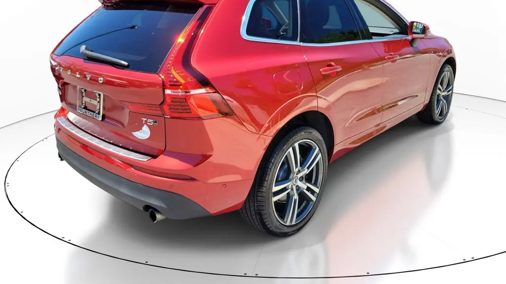 2019 Volvo XC60 T5 Momentum