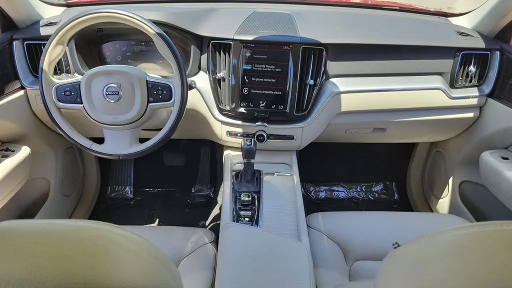 2019 Volvo XC60 T5 Momentum