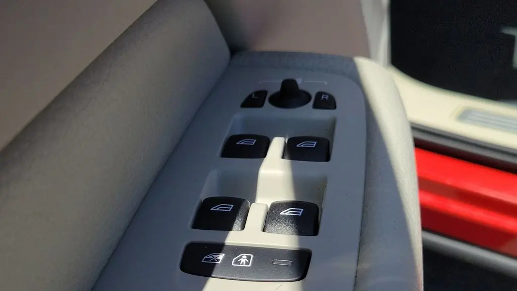 2019 Volvo XC60 T5 Momentum