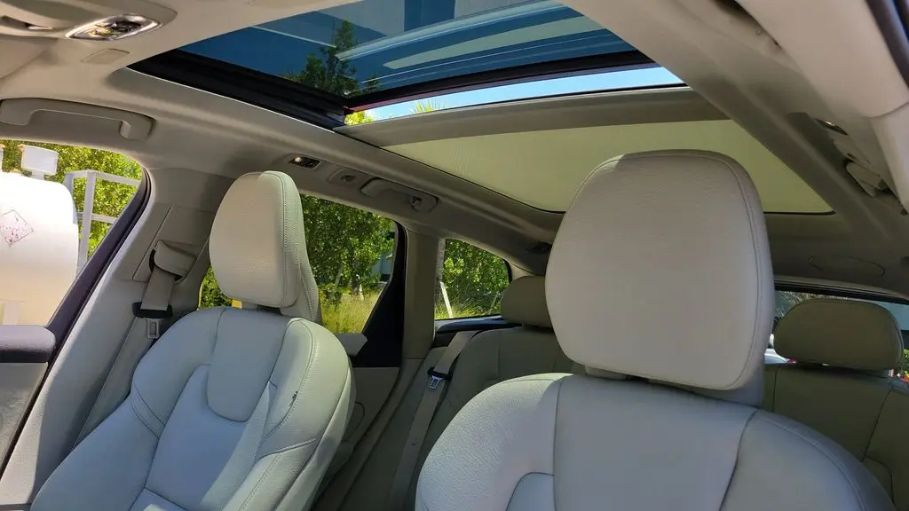 2019 Volvo XC60 T5 Momentum