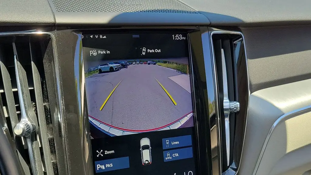 2019 Volvo XC60 T5 Momentum
