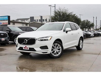 Photo of a 2018 Volvo XC60 AWD T5 Momentum 4DR SUV for sale