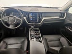 2019 XC60 Thumbnail 9