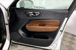 2018 XC60 Thumbnail 19