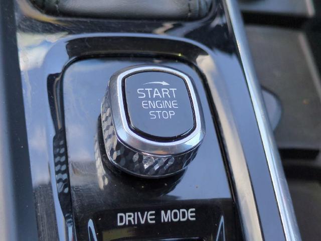 2019 Volvo XC60 - $18,310