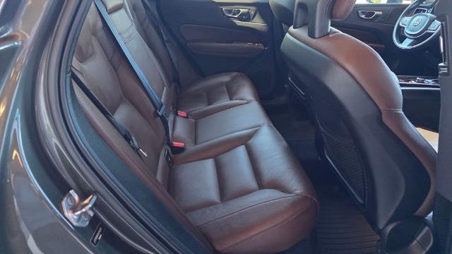 2019 Volvo XC60 T5 Momentum