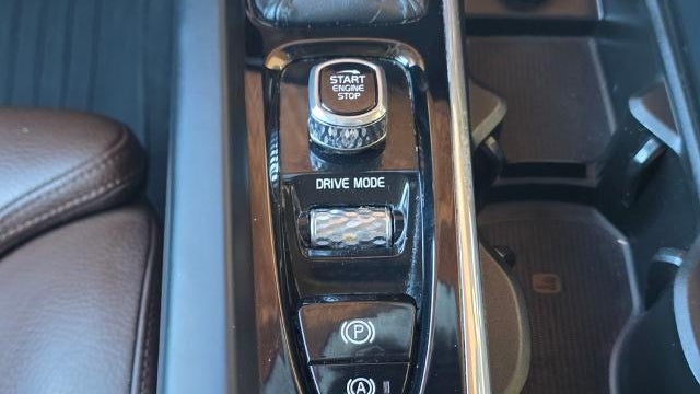2019 Volvo XC60 T5 Momentum