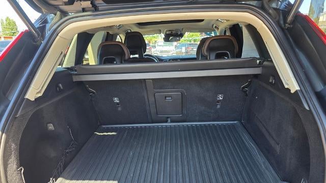 2019 Volvo XC60 T5 Momentum