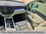 2019 XC60 Thumbnail 13