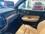 2019 XC60 Thumbnail 25