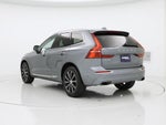 2019 XC60 Thumbnail 2