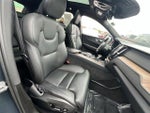 2019 XC60 Thumbnail 23
