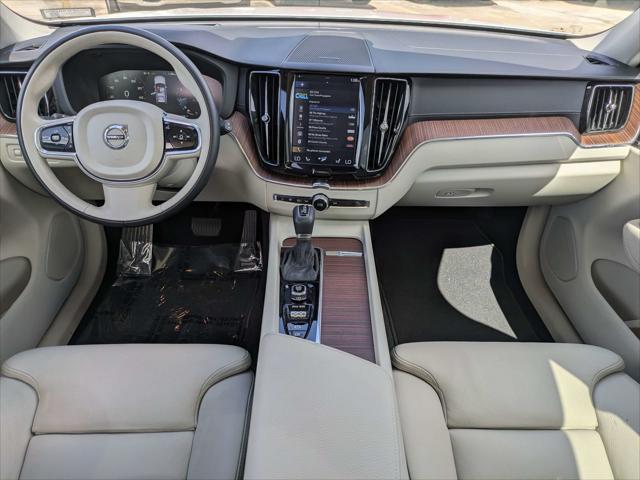 2019 Volvo XC60 - $23,170
