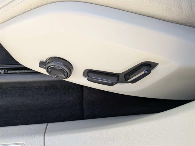 2019 Volvo XC60 - $23,170