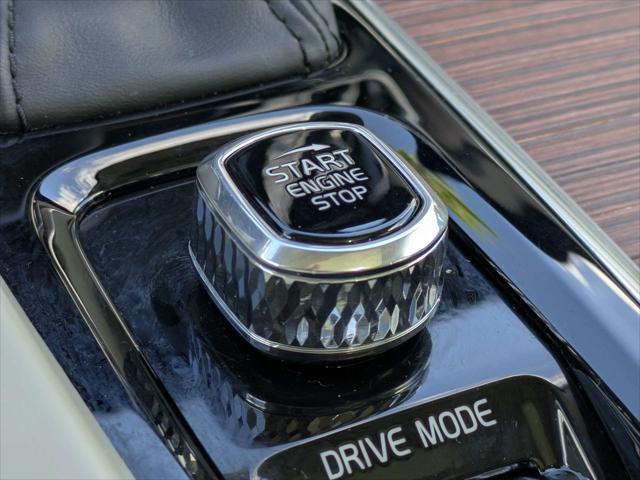 2019 Volvo XC60 - $23,170