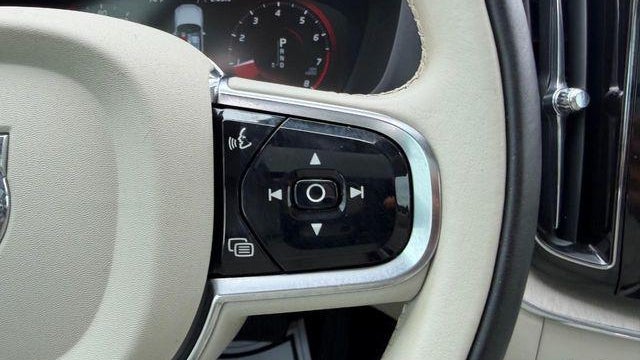2019 Volvo XC60 T5 Inscription