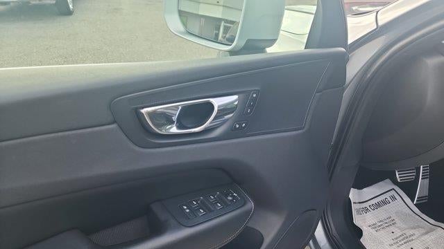 2018 Volvo XC60 T5 R-Design