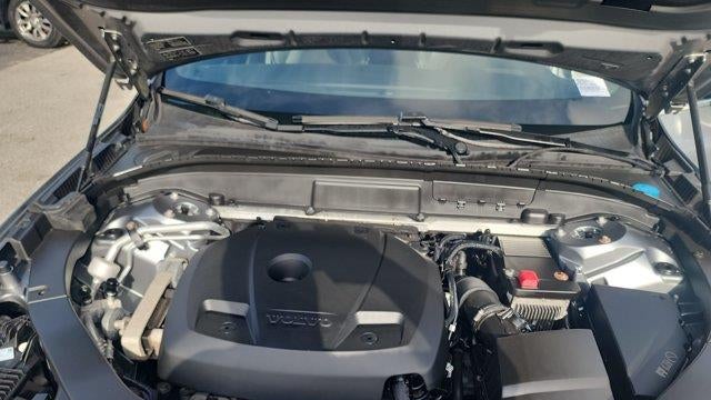 2018 Volvo XC60 T5 R-Design