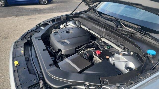 2018 Volvo XC60 T5 R-Design