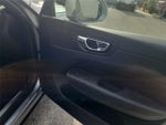 2018 XC60 Thumbnail 24