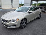 2018 S60 Thumbnail 3
