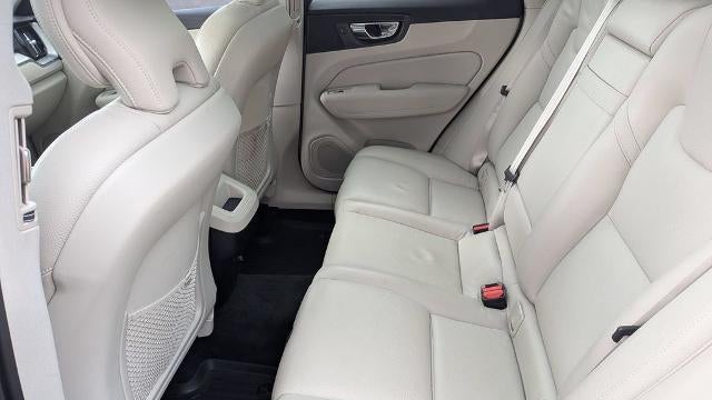 2019 Volvo XC60 T6 Momentum