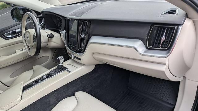 2019 Volvo XC60 T6 Momentum