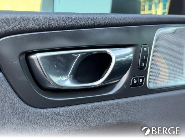 2018 Volvo XC60 - $18,958